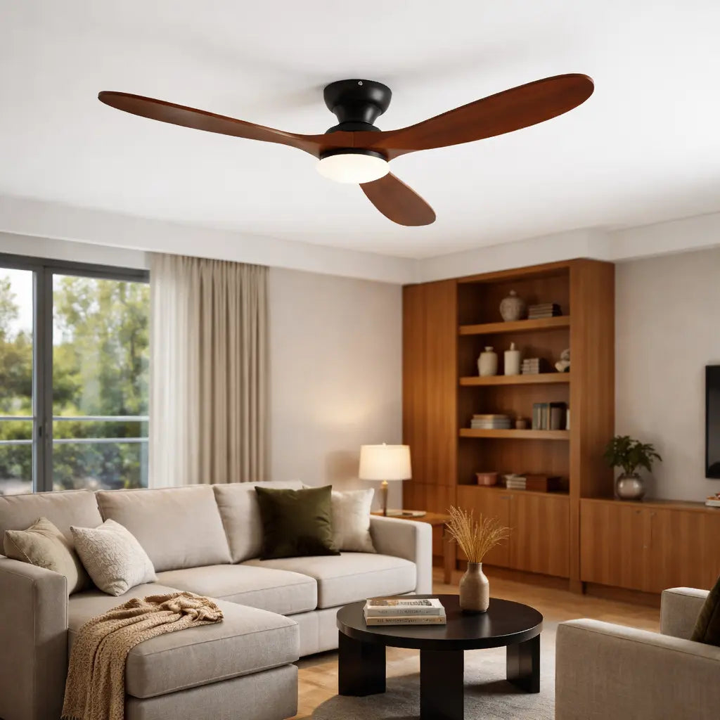 ventilateur de plafond en bois foncé télécommandé avec éclairage lumière led dans salon moderne