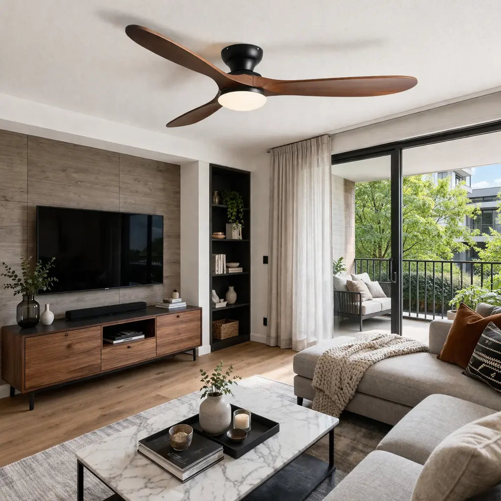 ventilateur de plafond en bois foncé télécommandé avec éclairage lumière led au plafond de salon moderne